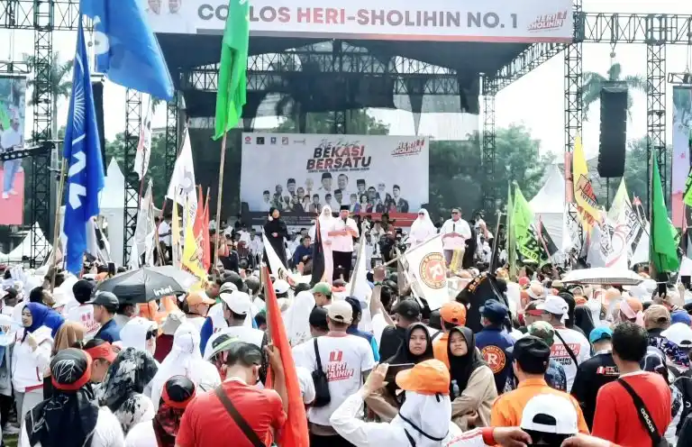Kampanye Akbar Paslon Nomor Urut 01, Heri Koswara-Sholihin (Foto: Dok MI)