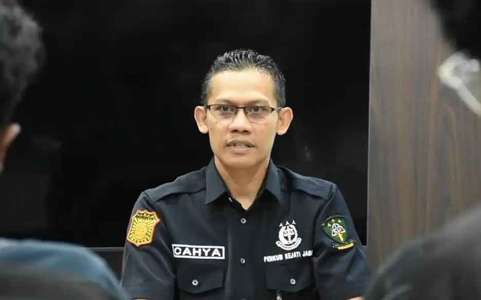 Kejati Jabar Garap Kasus Korupsi Retribusi Sampah DLH Kota Bekasi Rp 6,28 M, Segera Naik Penyidikan? Kepala Seksi Penerangan Hukum (Kasi Penkum) Kejaksaan Tinggi Jawa Barat, Nur Sricahyawijaya (Foto: Dok MI/Pribadi)