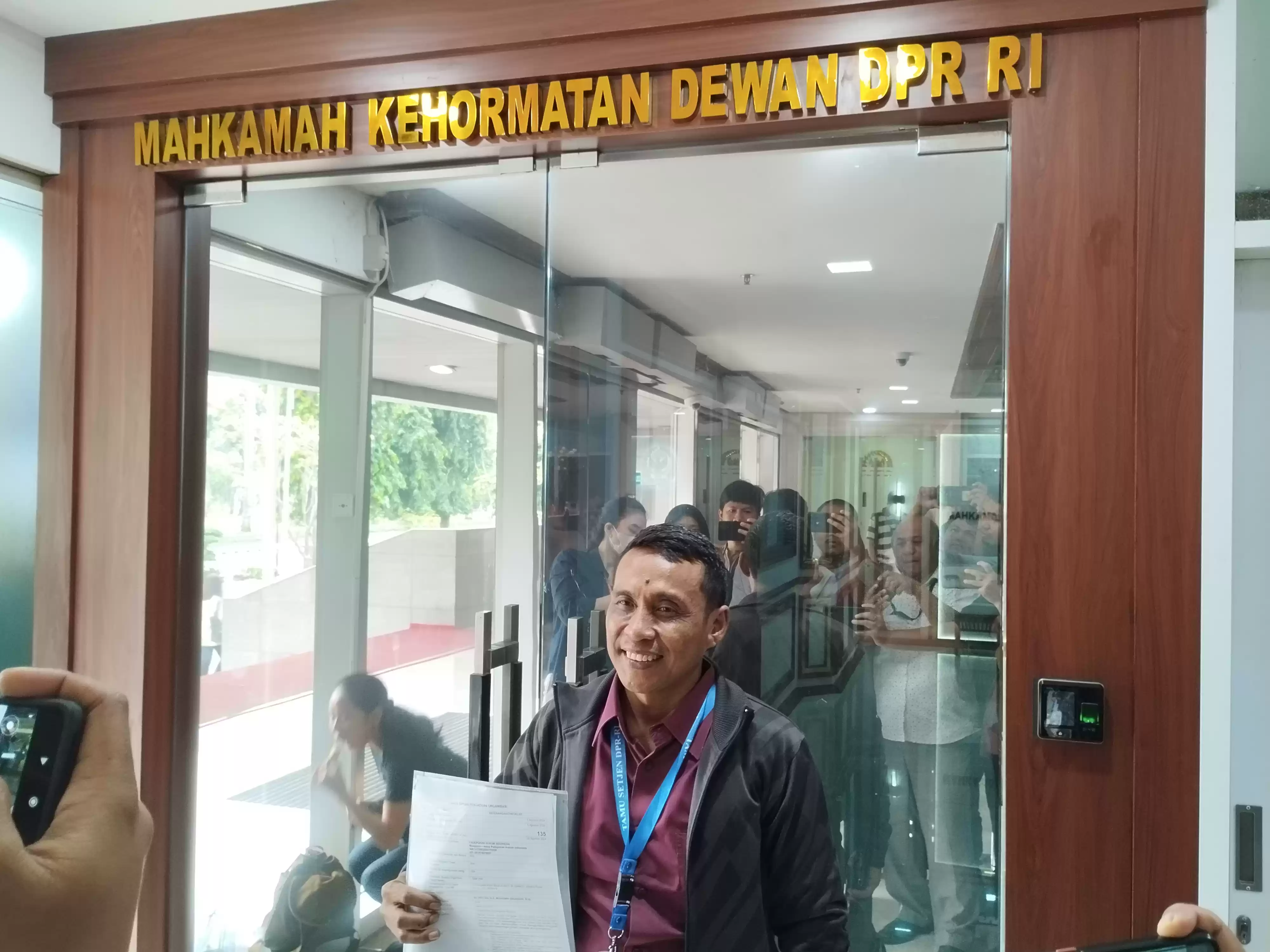 Ketua Padepokan Hukum Indonesia, Musyanto usai melaporkan Wakil Ketua DPR RI Muhaimin Iskandar ke MKD DPR RI (Foto: MI/Dhanis)