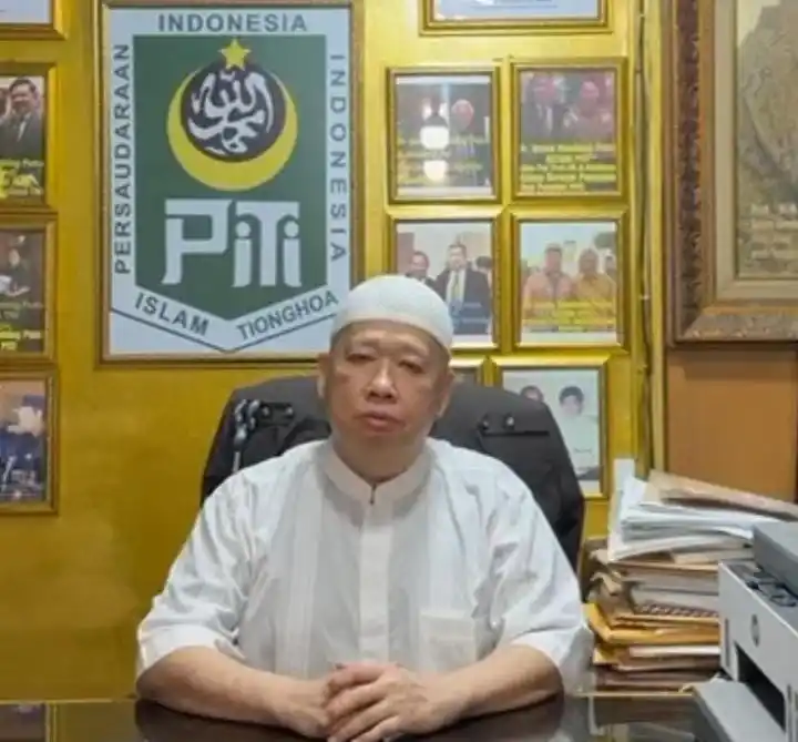 Ketua Umum Persaudaraan Islam Tionghoa Indonesia (PITI), Ipong Hembing Putra (Foto: Instagram)
