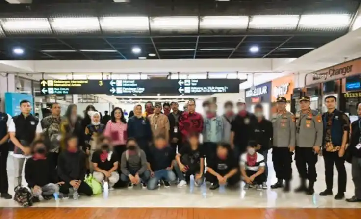 Sejumlah WNI tiba di Tanah air (Foto: Antara)