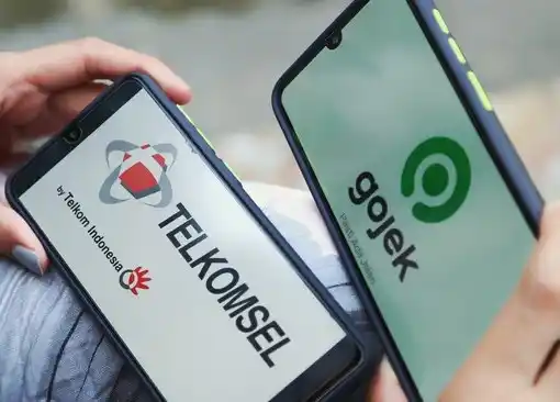 Ilustrasi - Telkomsel - Gojek (Foto: Istimewa)