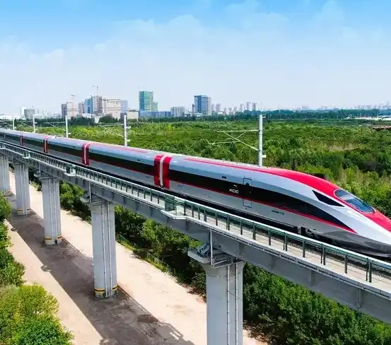 Kereta Cepat Jakarta - Bandung alias Whoosh (Foto: Dok MI/Istimewa/Net)