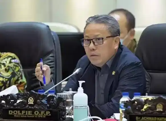 Wakil Ketua Komisi XI DPR RI, Dolfie Othniel Frederic Palit (Foto: Dok MI/Istimewa)