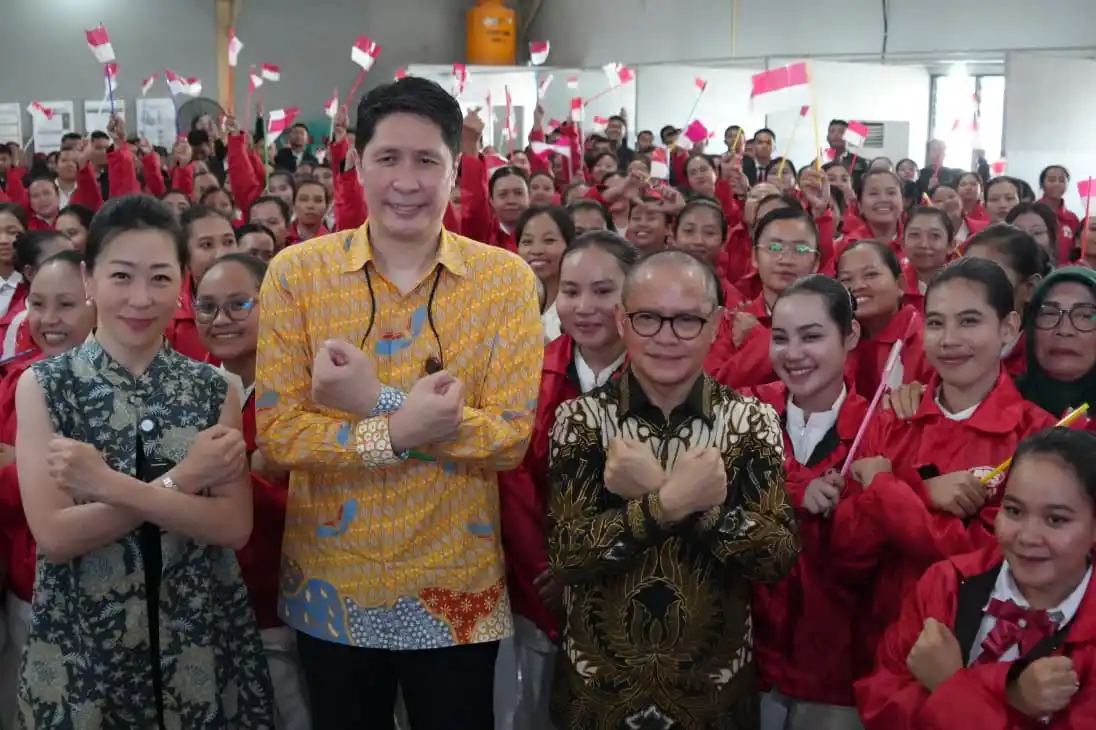 KemenP2MI Kirim 600 Pekerja Migran ke Jepang, Korea, dan Taiwan: Fokus pada Kompetensi dan Perlindungan Menteri P2MI Mukhtarudin lepas 600 CPMI (Dok. KemenP2MI)