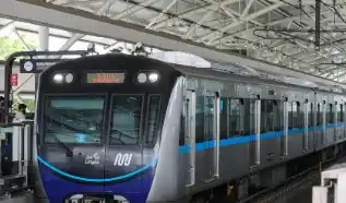 Kereta MRT terparkir di stasiun (Foto: Ist)
