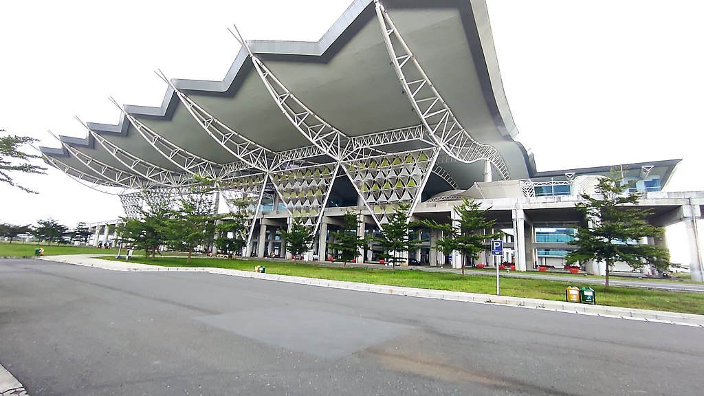 Bandara Kertajati (Foto : Wikipedia )