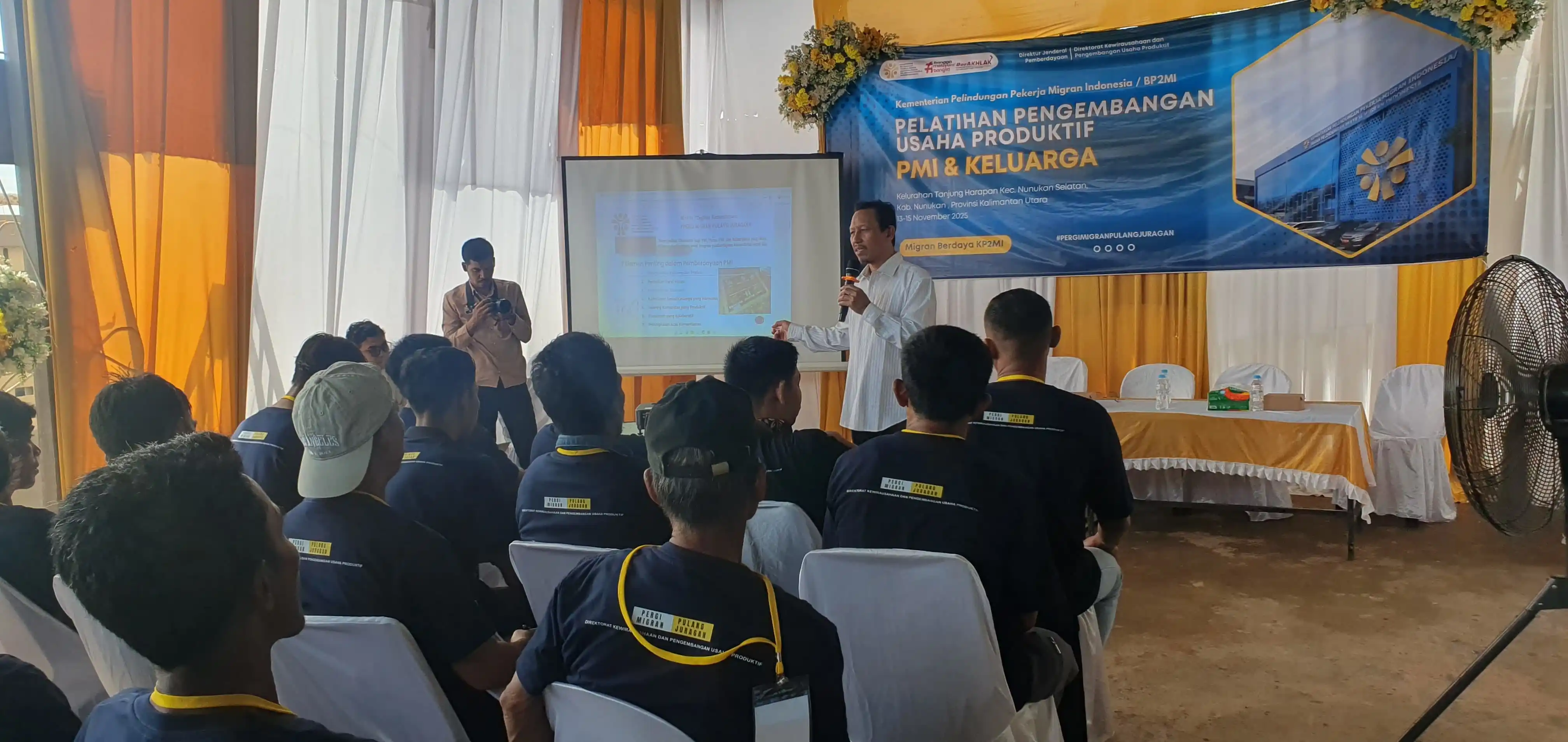 Pemaparan program Desa Migran Emas..(Dok. MI)