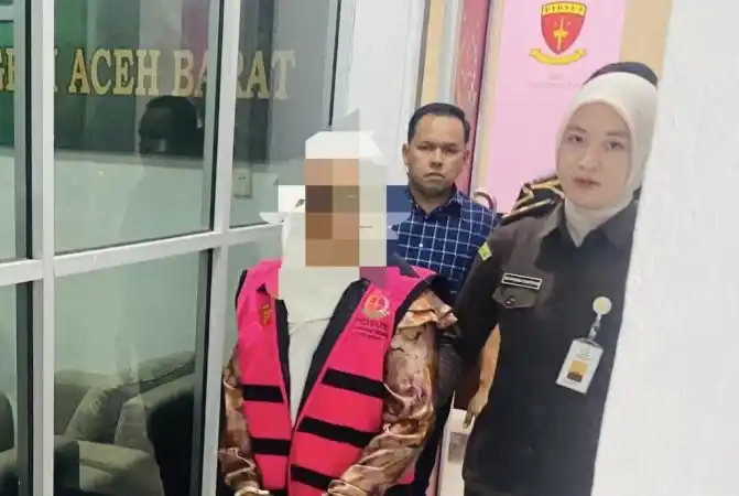 Penangkapan terhadap Eks Bendahara Pajak (Foto: Antara)