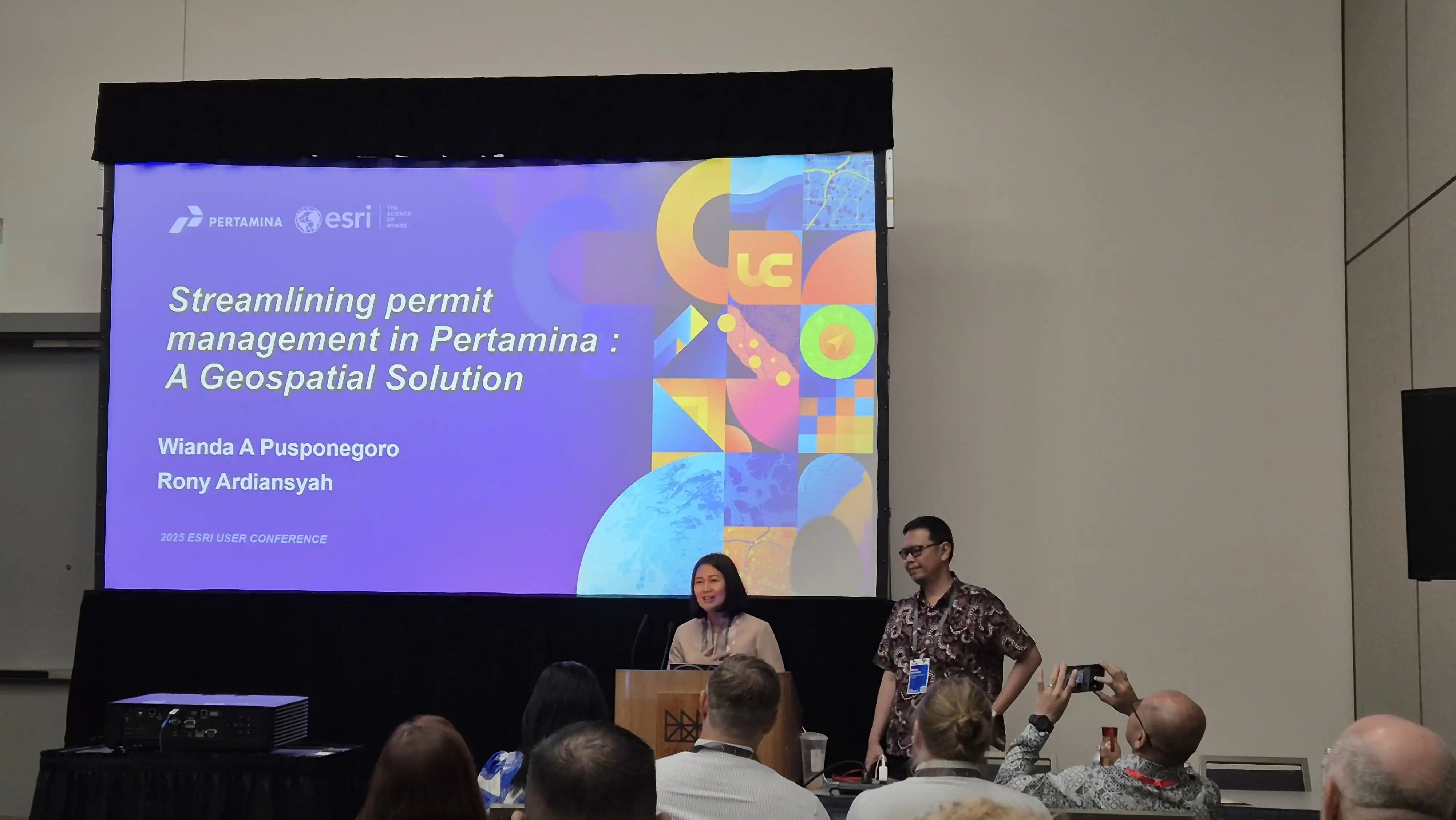Pertamina Perkenalkan Sistem Perizinan Real-Time di Esri User Conference 2025 [Foto: Doc. Pertamina]