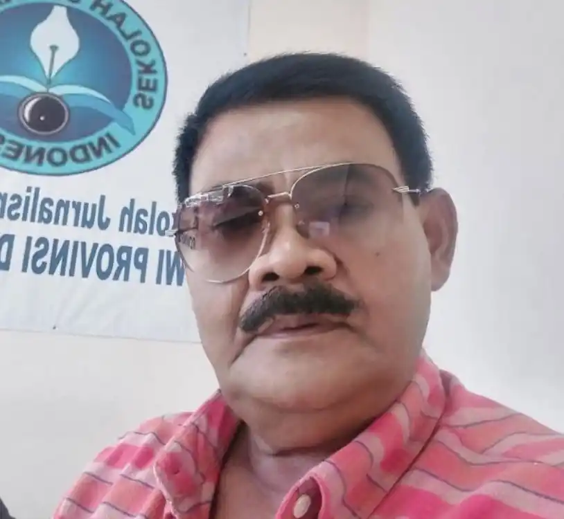 Cak Herry SL (CHSL), seorang oknum anggota PWI Jaya sekaligus Pemimpin Redaksi media Laraspost (Foto: Istimewa)