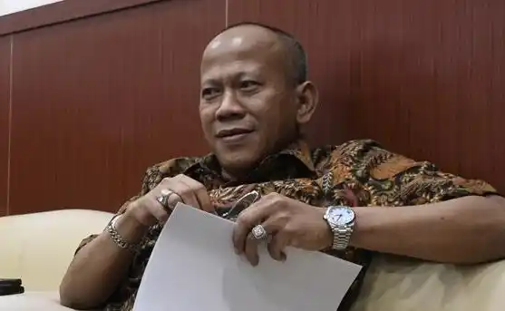 Ini Pejabat BPK Terseret Kasus Bupati Sorong yang Disinggung Purbaya, Pius Lustrilanang Lolos? Mantan Anggota BPK Pius Lustrilanang yang kini menjabat sebagai Komisari Independem PT Aneka Tambang (Antam) (Foto: Istimewa)