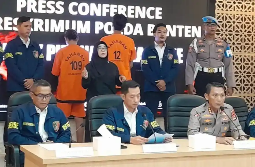 Polisi Tetapkan 2 Tersangka Baru Kasus Pemerasan Jatah Proyek Rp 5 Triliun Polda Banten tetapkan dua tersangka baru kasus pemerasan jatah proyek Rp 5 triliun oleh Kadin Cilegon (Foto: Ist)