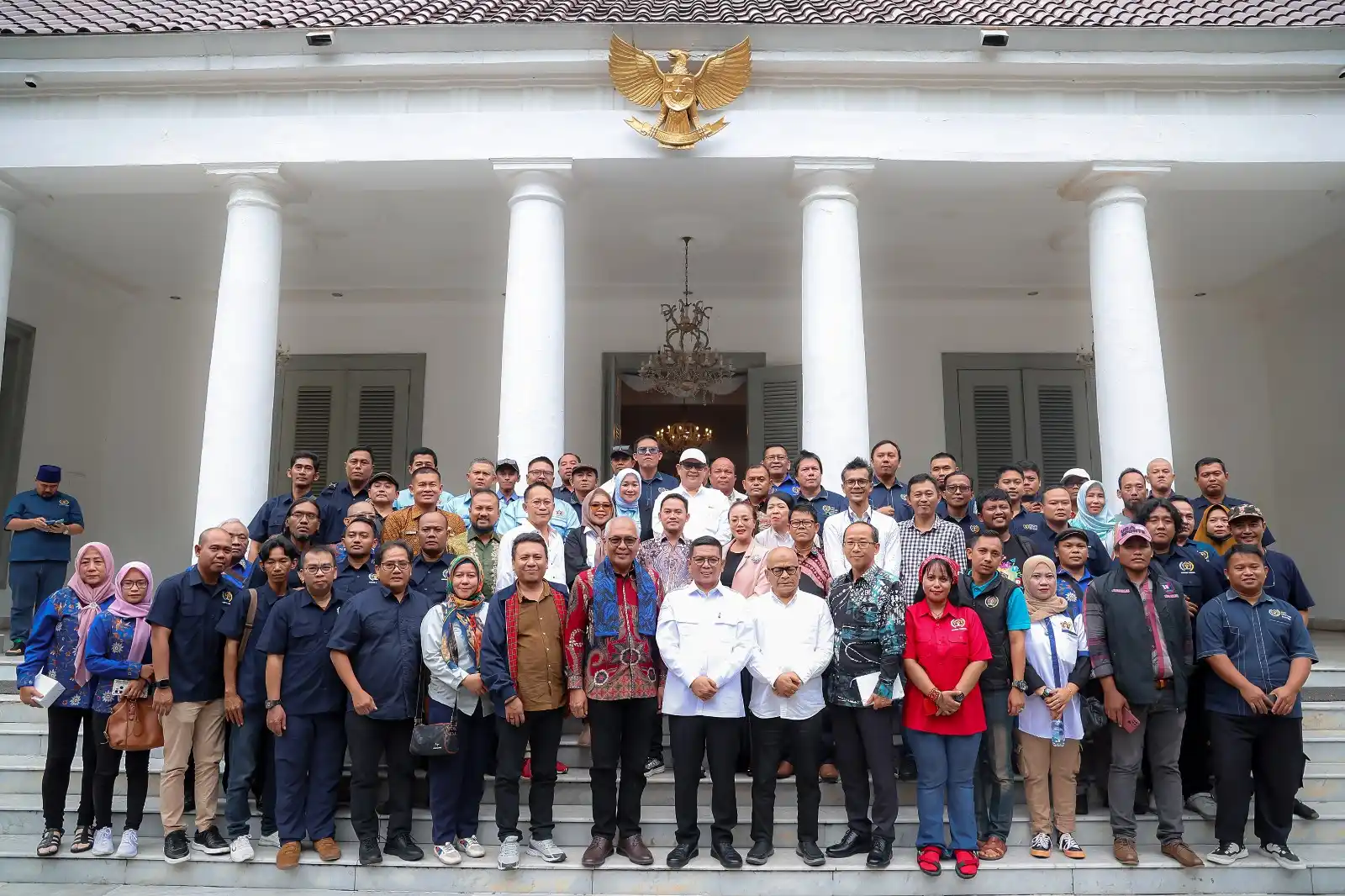 Ketum PWI: HPN 2026 di Banten jadi Momentum Dorong Ekonomi dan Pembangunan Banten sebagai tuan rumah HPN 2026, membawa misi untuk mendorong pertumbuhan ekonomi dan pembangunan daerah.