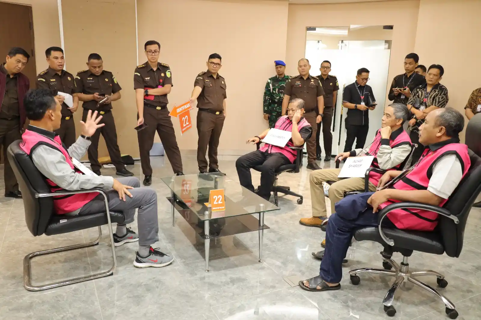 Rekonstruksi Kasus Suap Hakim Rp 60 M