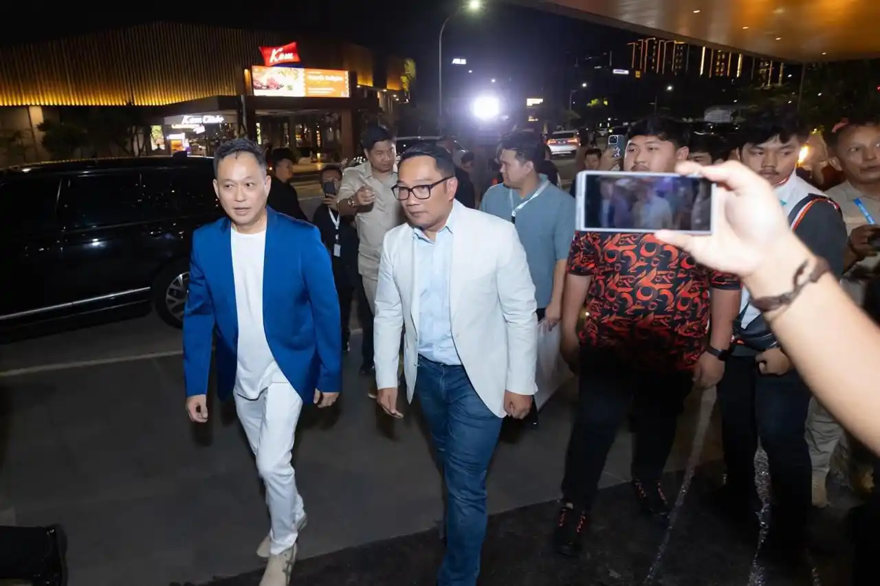 Rudy Halim Optimistis RK Menangi Pilgub Jakarta, Ini Alasannya! Ridwan Kamil bersama Rudy Halim (Foto: Dok MI)