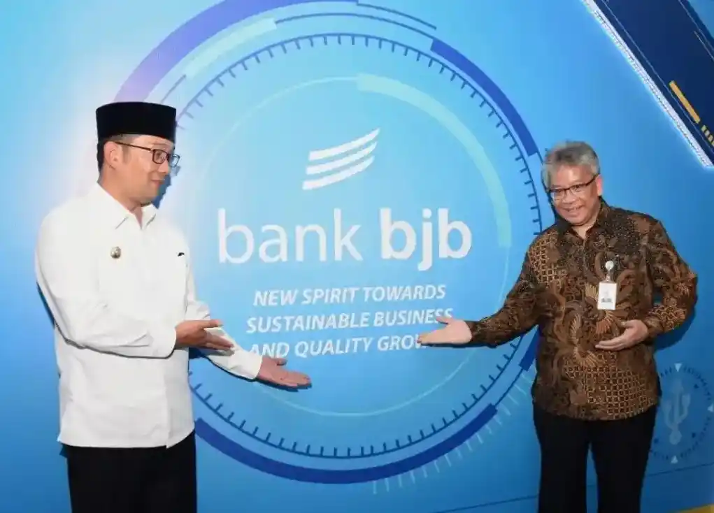 Ridwan Kamil Berpeluang jadi Tersangka Korupsi Iklan Bank BJB! Ridwan Kamil dan eeks Direktur Utama Bank BJB Yuddy Renaldi. (Foto: Dok MI/Istimewa)