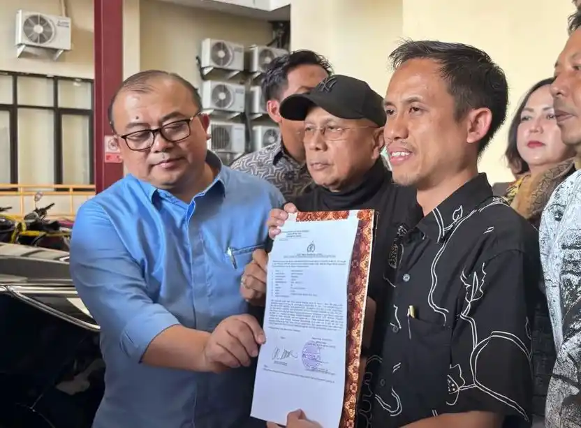 Roy Suryo, Rismon, Rizal Fadillah dan Dokter Tifa Dipolisikan