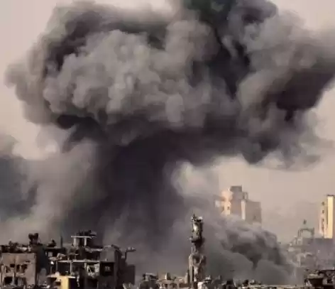 Salah satu serangan akibat pertempuran Israel vs Hamas (Foto: MI Repro Bloomberg)
                                    class=