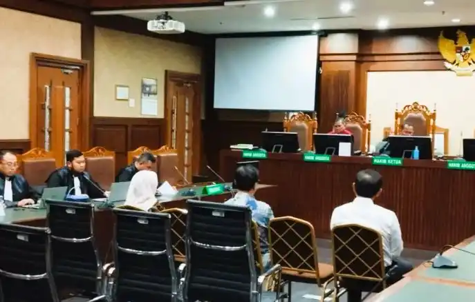 Sidang pembacaan putusan majelis hakim terhadap kasus korupsi sistem proteksi TKI