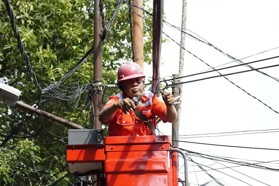 Telkom sediakan layanan telekomunikasi digital andal, hingga menjadi TV Pool acara pelantikan
