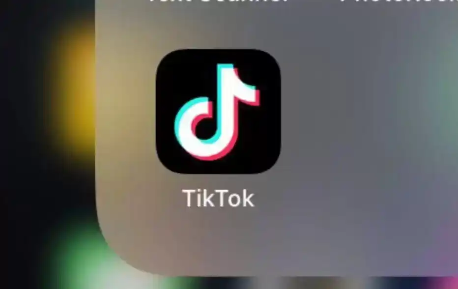 Komdigi Bekukan Izin TikTok (Foto: Dok MI)