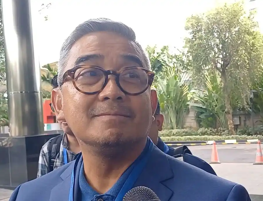 Usai Wawali Erwin, Kejari Tak Menutup Kemungkinan "Garap" Wali Kota Bandung Muhammad Farhan Wali Kota Bandung Muhammad Farhan di Gedung Merah Putih KPK, Jakarta, Senin (17/2/2025)