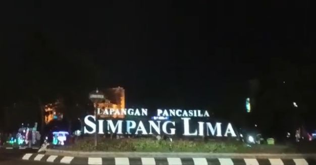 Kawasan Simpang Lima, Semarang, Jawa Tengah (Foto: MI/Nuramin)